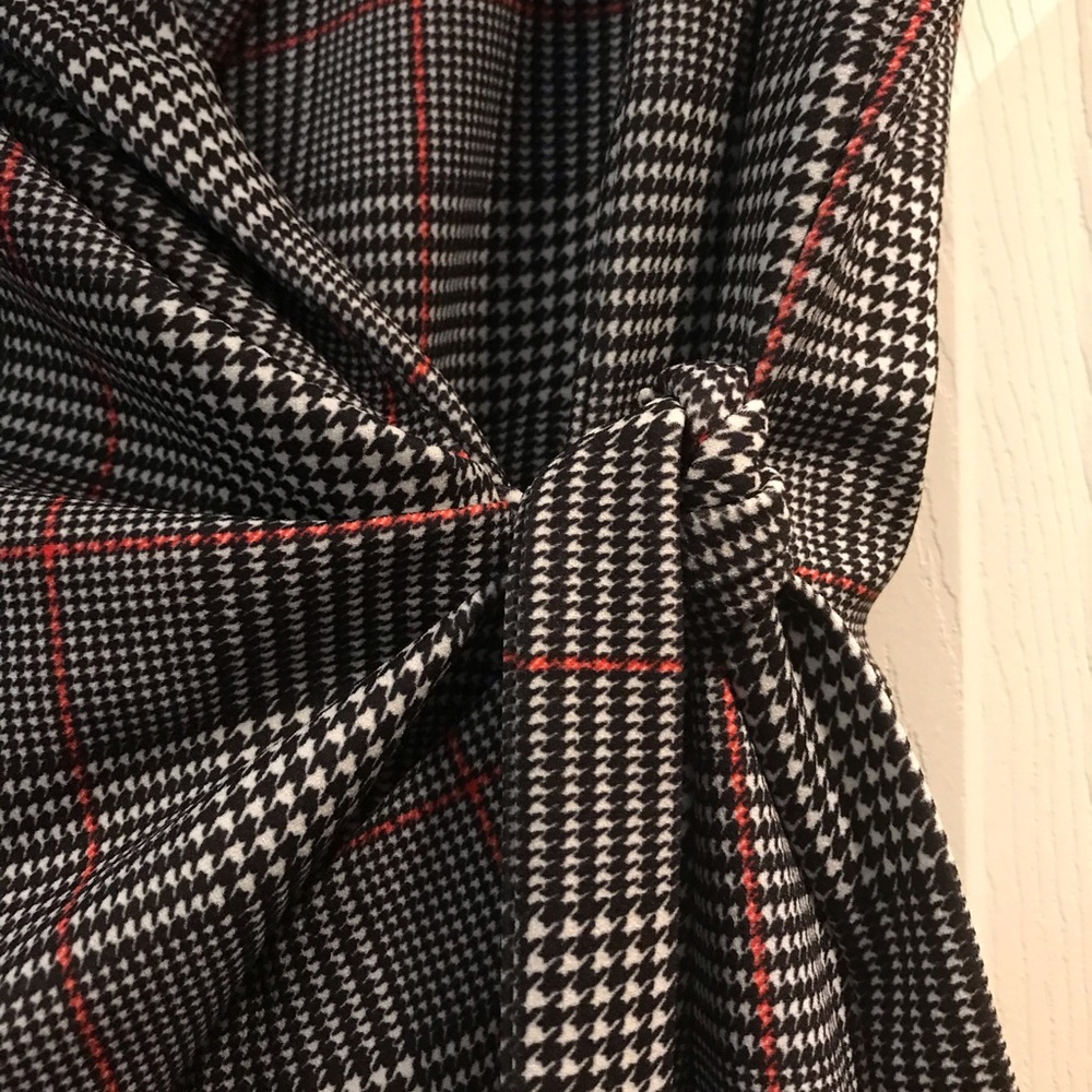 Beautiful black/red/white plaid  dress